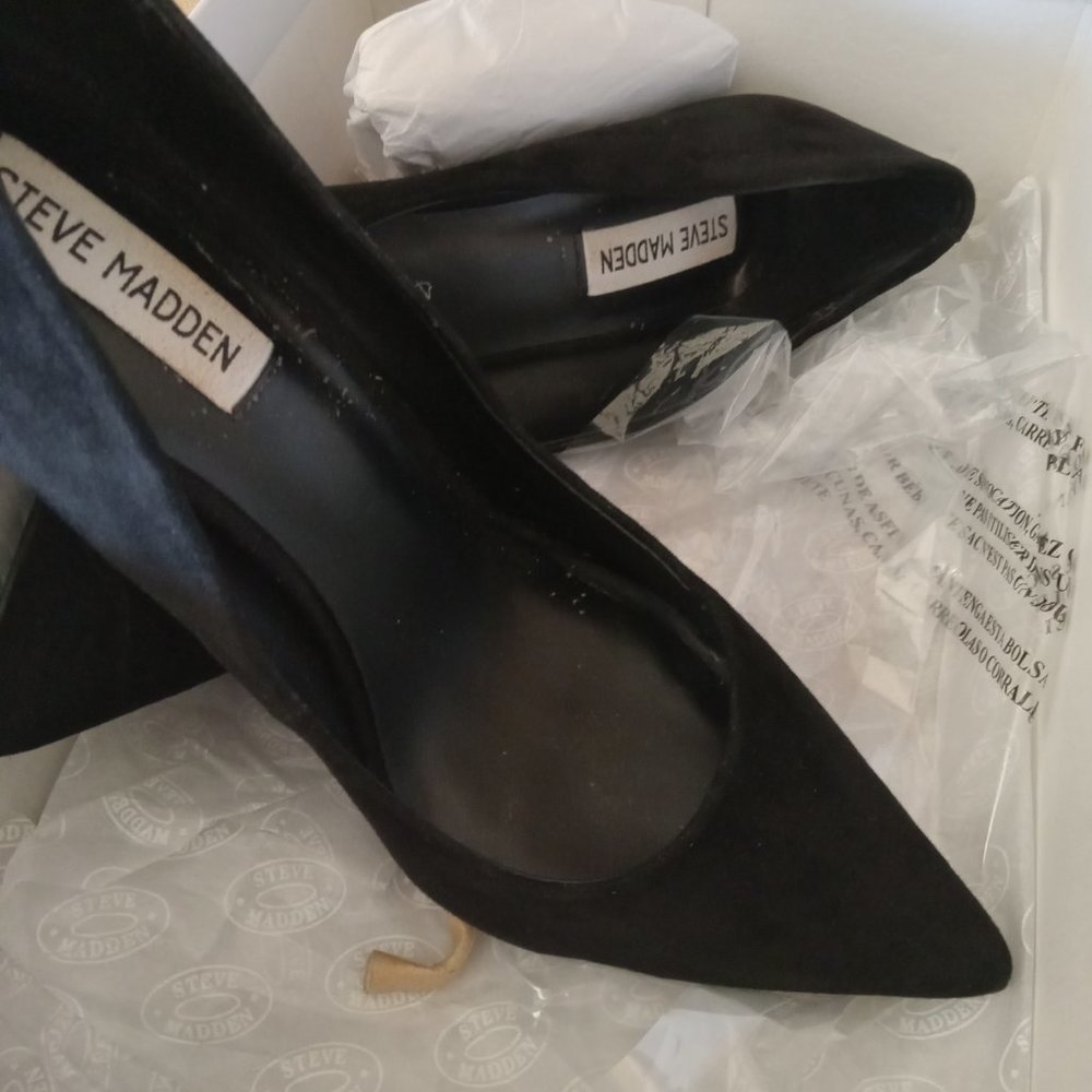Steve Madden Daisie Suede Heels 8.5 Black